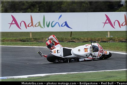 motogp_simoncelli_028_australie_philip_island_2011.jpg
