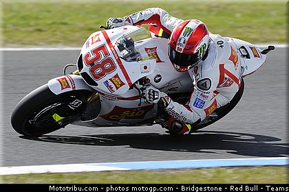 motogp_simoncelli_063_australie_philip_island_2011.jpg