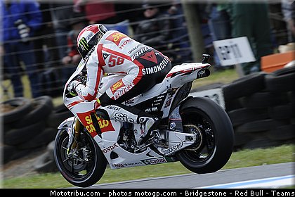 motogp_simoncelli_067_australie_philip_island_2011.jpg