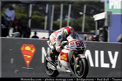 motogp_simoncelli_096_australie_philip_island_2011.jpg