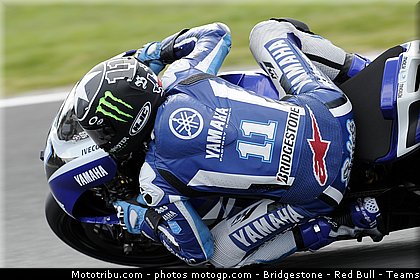 motogp_spies_004_australie_philip_island_2011.jpg