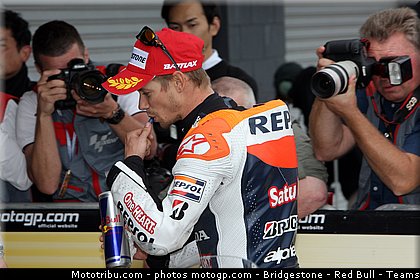 motogp_stoner_010_australie_philip_island_2011.jpg