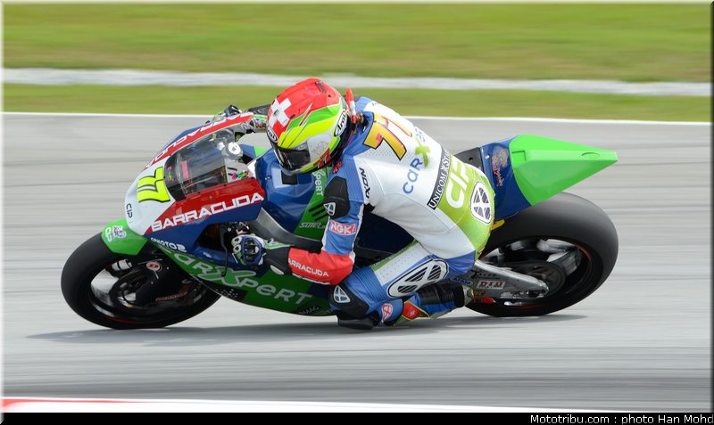 moto2_aegerter_003_malaisie_sepang_2011