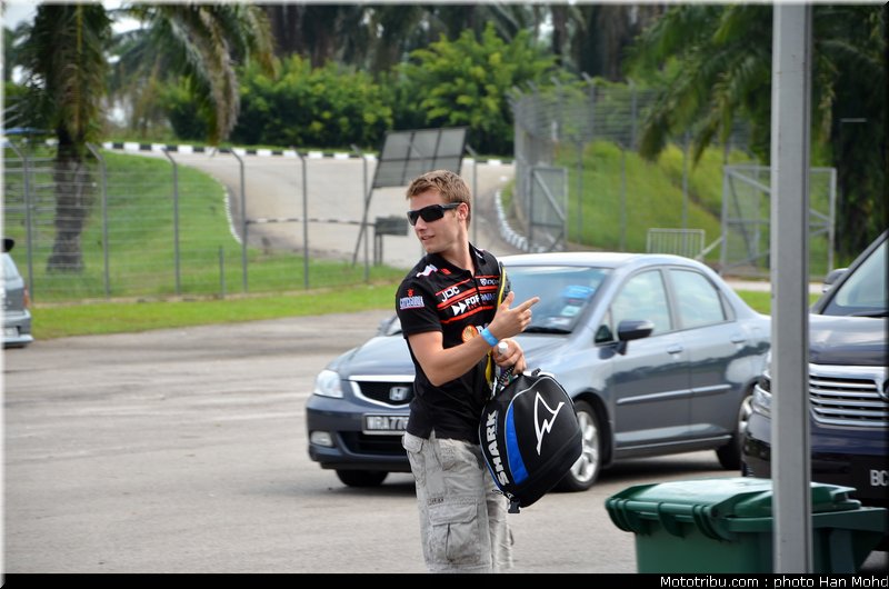 moto2_cluzel_001_malaisie_sepang_2011