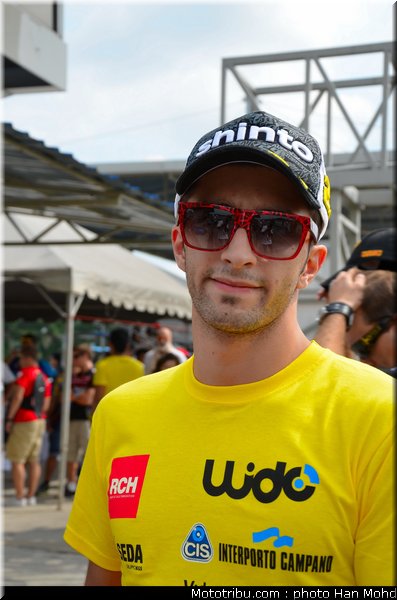 moto2_iannone_002_malaisie_sepang_2011