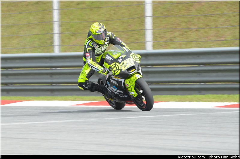 moto2_iannone_006_malaisie_sepang_2011