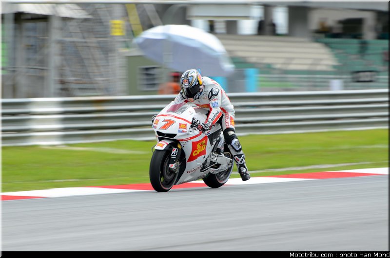 motogp_aoyama_001_malaisie_sepang_2011