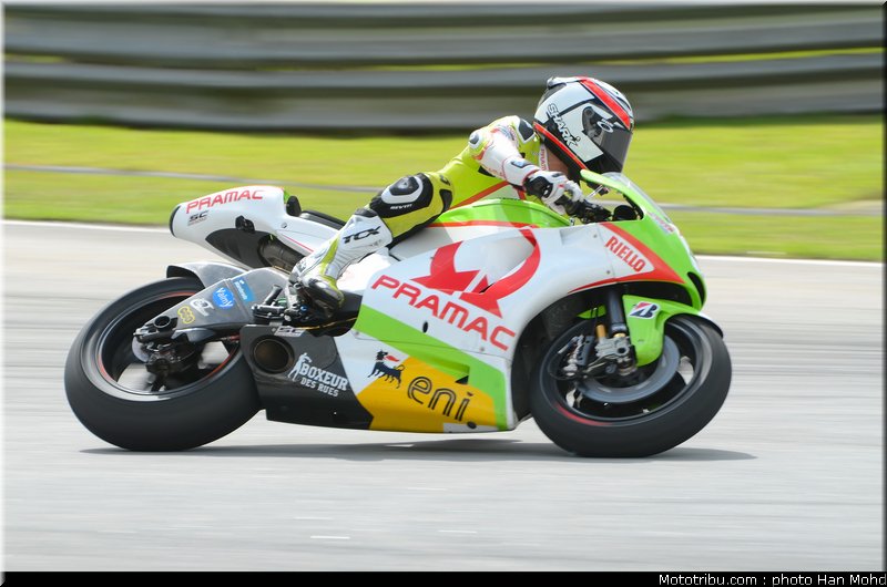 motogp_de_puniet_001_malaisie_sepang_2011