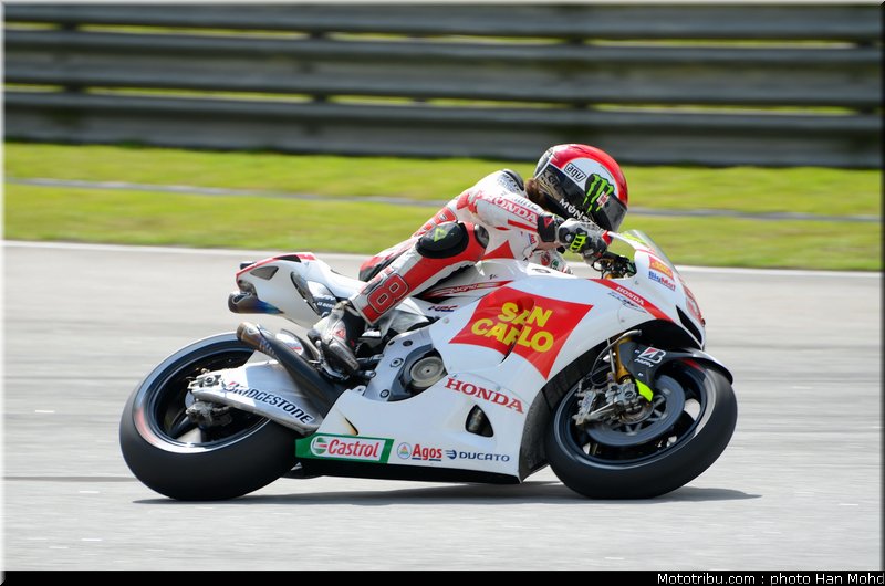 motogp_simoncelli_001_malaisie_sepang_2011