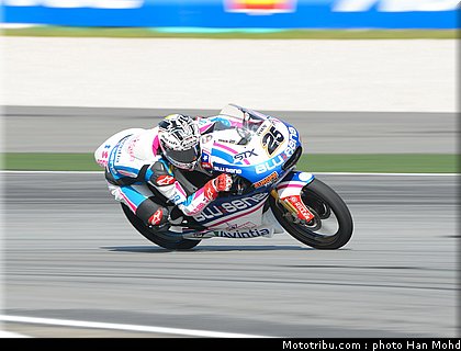 125_vinales_001_malaisie_sepang_2011.jpg