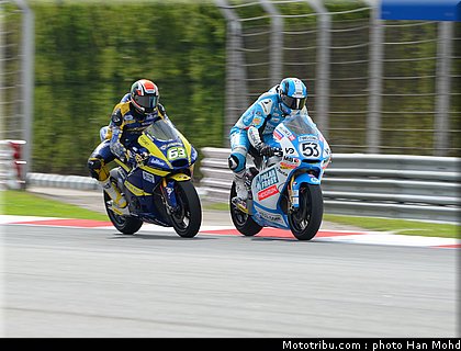 moto2_002_malaisie_sepang_2011.jpg