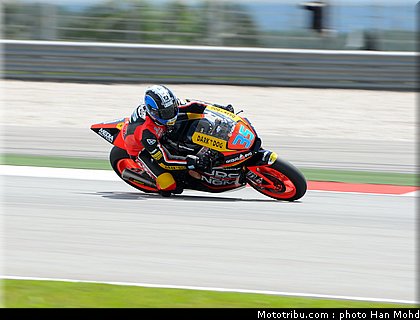 moto2_de_rosa_001_malaisie_sepang_2011.jpg