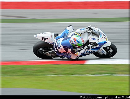 moto2_hernandez_y_001_malaisie_sepang_2011.jpg