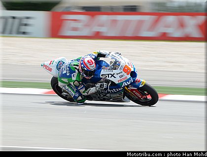 moto2_noyes_001_malaisie_sepang_2011.jpg