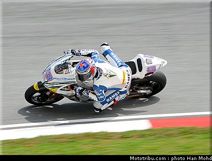 moto2_west_001_malaisie_sepang_2011.jpg