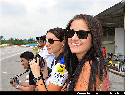 motogp_ambiance_008_malaisie_sepang_2011.jpg