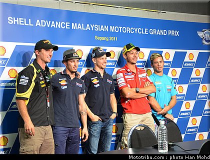 motogp_ambiance_015_malaisie_sepang_2011.jpg