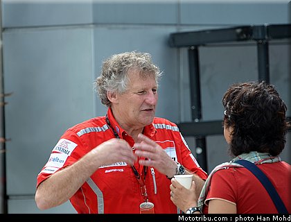 motogp_ambiance_018_malaisie_sepang_2011.jpg