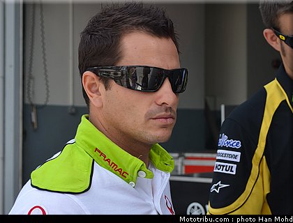 motogp_de_puniet_006_malaisie_sepang_2011.jpg