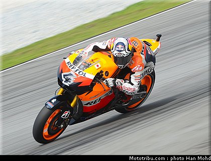 motogp_dovizioso_001_malaisie_sepang_2011.jpg