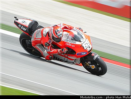 motogp_hayden_003_malaisie_sepang_2011.jpg