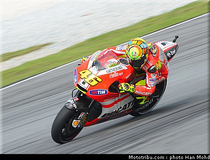 motogp_rossi_008_malaisie_sepang_2011.jpg
