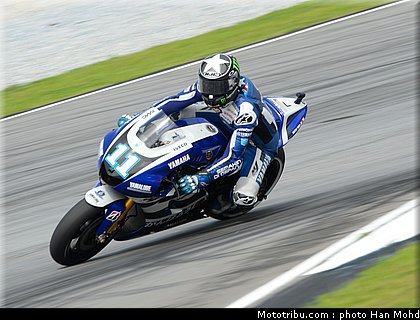 motogp_spies_004_malaisie_sepang_2011.jpg