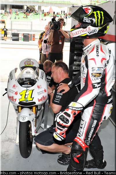 125_cortese_012_malaisie_sepang_2011