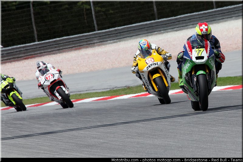 moto2_002_malaisie_sepang_2011
