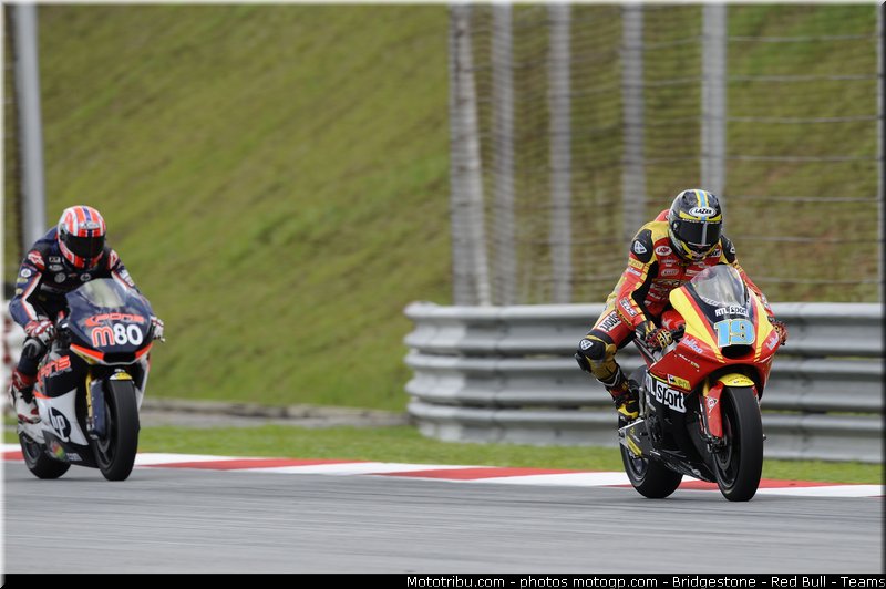 moto2_019_malaisie_sepang_2011