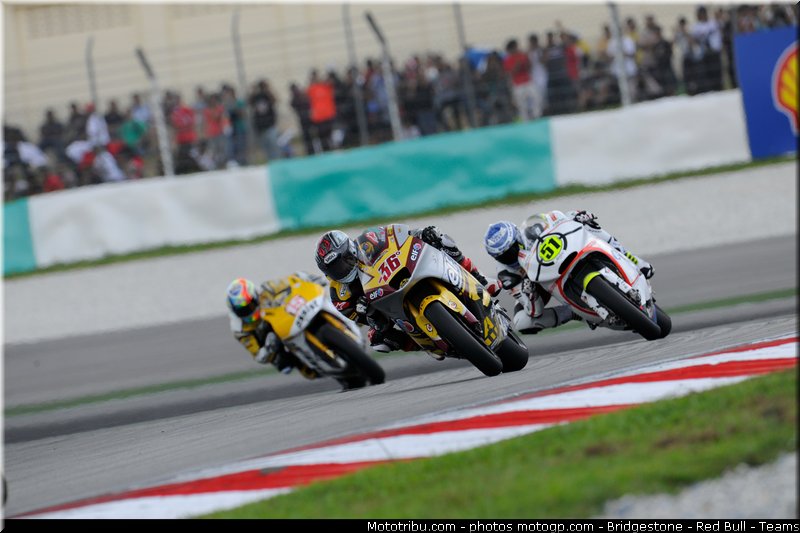 moto2_030_malaisie_sepang_2011