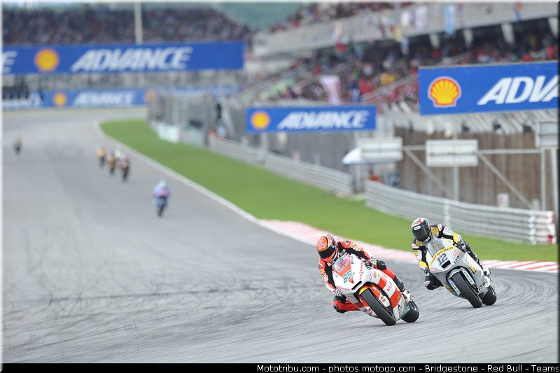 moto2_040_malaisie_sepang_2011