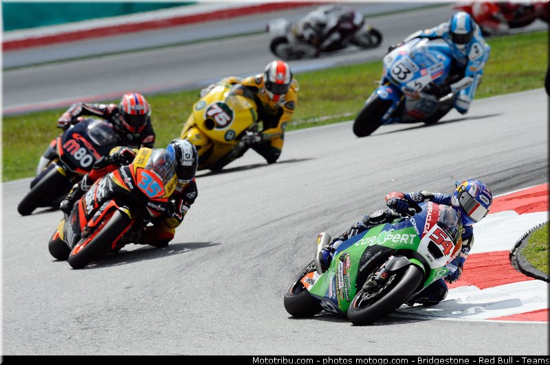 moto2_051_malaisie_sepang_2011