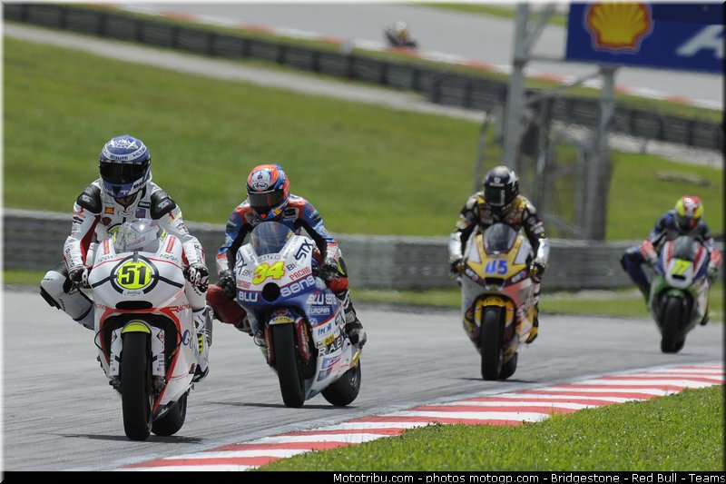 moto2_054_malaisie_sepang_2011