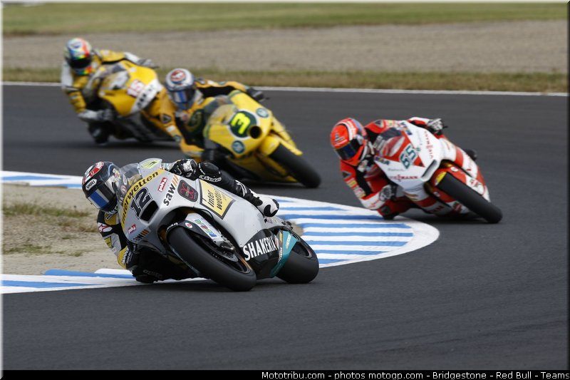 moto2_056_malaisie_sepang_2011