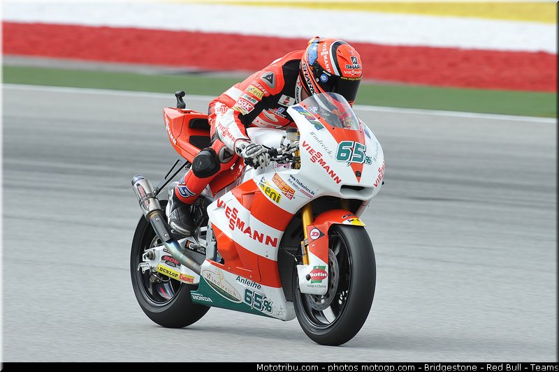 moto2_bradl_008_malaisie_sepang_2011