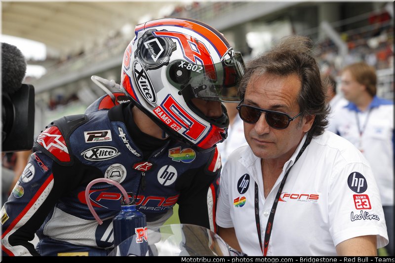 moto2_espargaro_a_008_malaisie_sepang_2011
