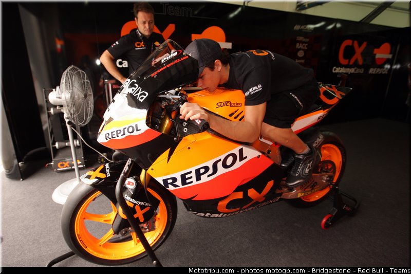 moto2_marquez_001_malaisie_sepang_2011
