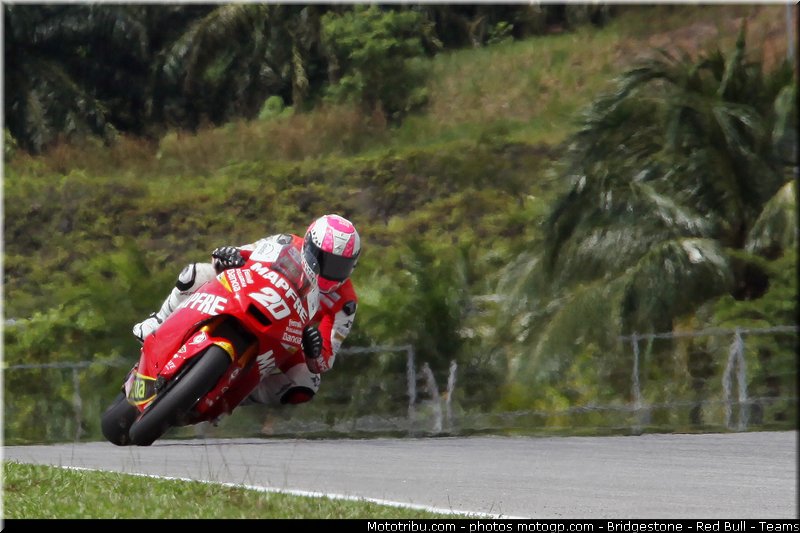 moto2_moreno_007_malaisie_sepang_2011