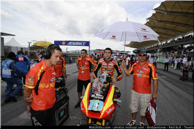 moto2_simeon_018_malaisie_sepang_2011