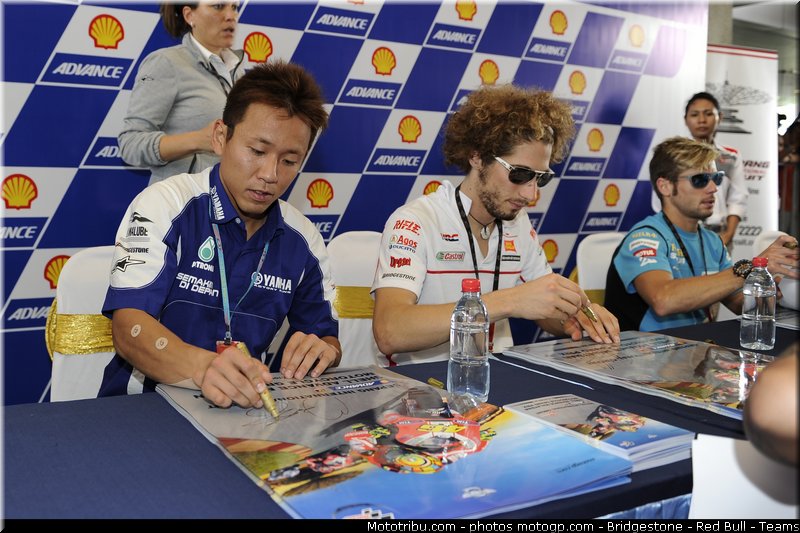 motogp_ambiance_006_malaisie_sepang_2011