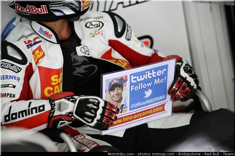 motogp_aoyama_006_malaisie_sepang_2011