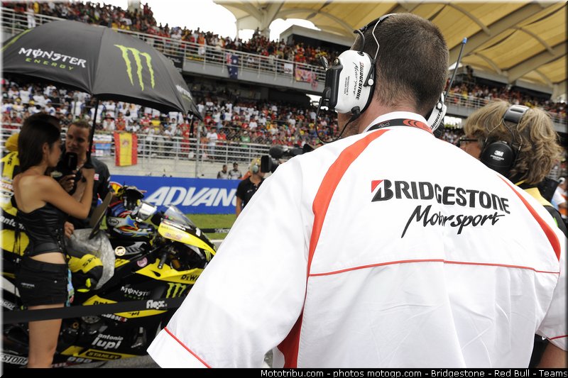 motogp_bridgestone_005_malaisie_sepang_2011