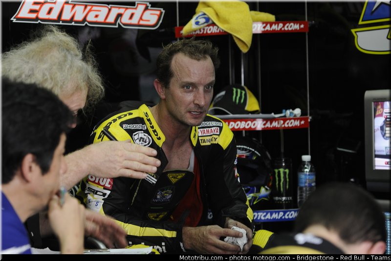 motogp_edwards_004_malaisie_sepang_2011