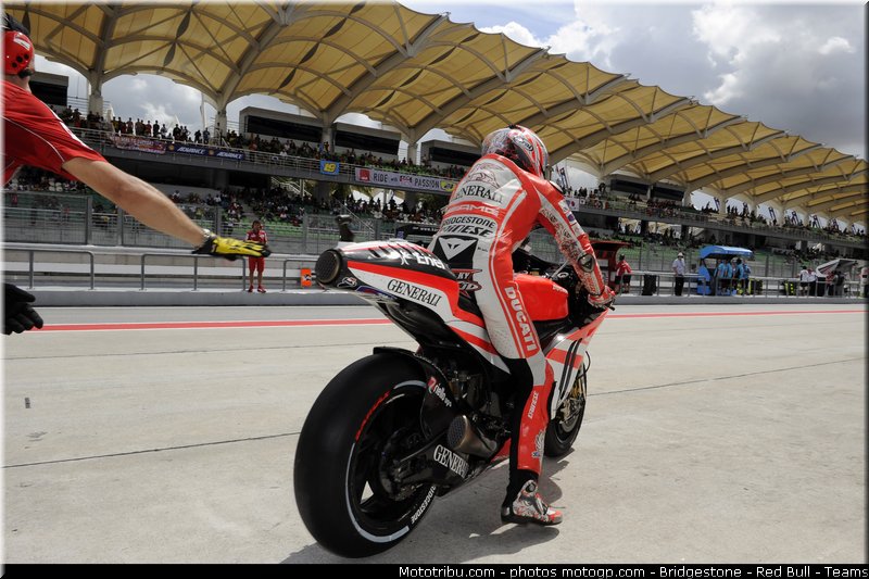 motogp_hayden_007_malaisie_sepang_2011