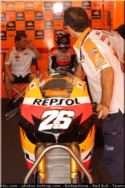 motogp_pedrosa_003_malaisie_sepang_2011