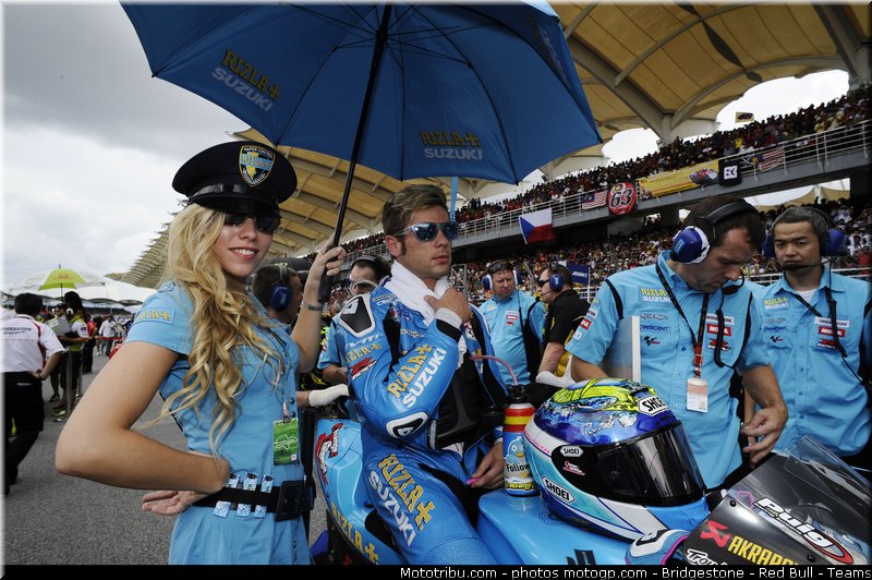motogp_pitbabe_015_malaisie_sepang_2011