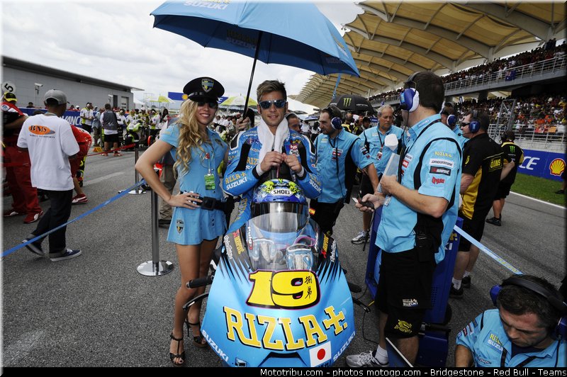 motogp_pitbabe_016_malaisie_sepang_2011