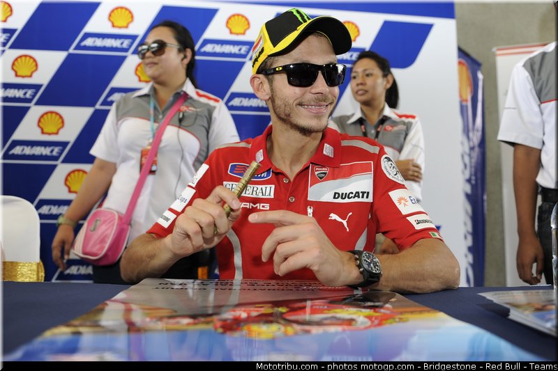 motogp_rossi_001_malaisie_sepang_2011