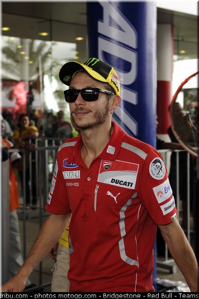 motogp_rossi_002_malaisie_sepang_2011